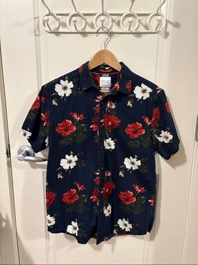 Denim & Flower Navy Short Sleeve Floral Button-Down Shirt